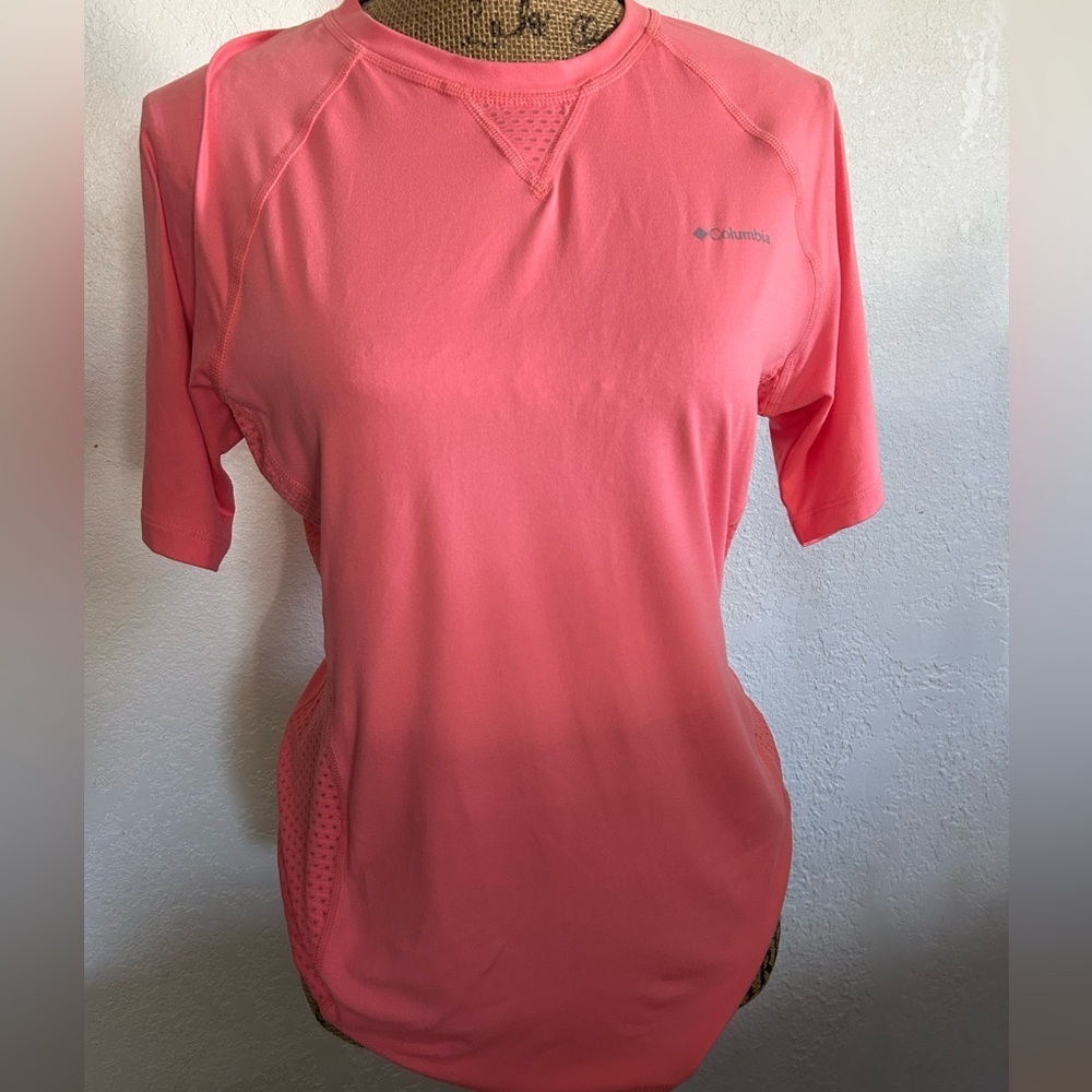 Columbia Women's Coral Short Sleeve Tee
